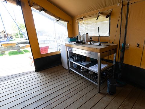 Tente safari au bord de l'eau pour 4 personnes - 5