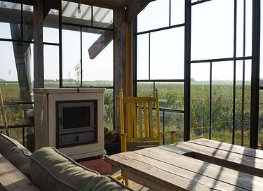 Lodging with a view of the past - 4