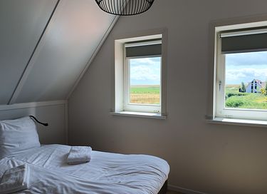 Holiday home in Zeeland with an unobstructed view - 14