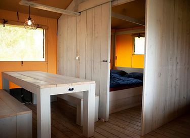 Large 12-person safari tent in Veluwe Region - 10