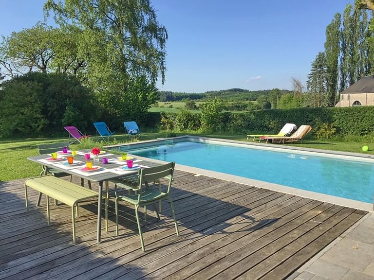 Vakantiehuis met een privé zwembad  - 1