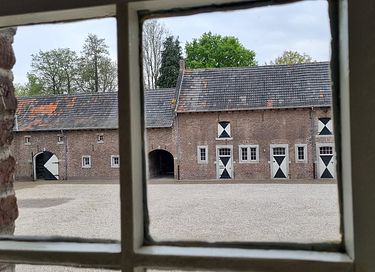 B&B in beautiful Limburg castle - 25