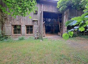 Séjour spacieux dans une grange en bois avec cinéma - 17