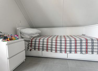 Luxury holiday home with spacious garden near the coast - 25