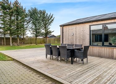 Træhus i en hyggelig dansk landsby - 2