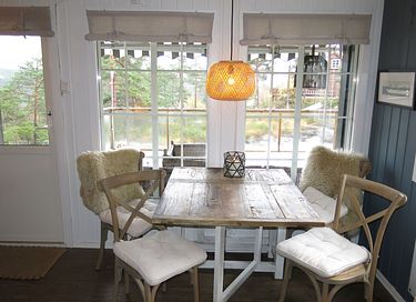 Houten huisje met rivierzicht - 24