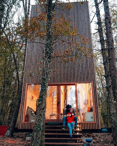 Tour de couchage unique (8 mètres) dans la forêt - 2
