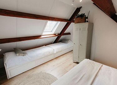 Uniek vakantiehuisje onder de molen - 12