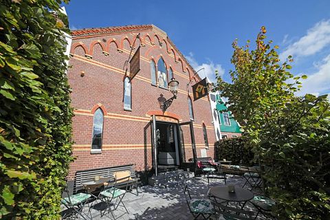 Boutique hotel in voormalige kerk  - 2
