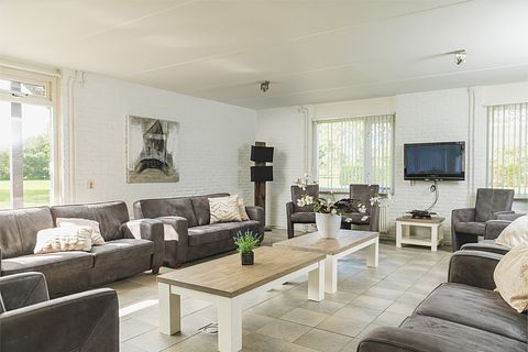 Grande maison familiale (26p) à Twente - 3