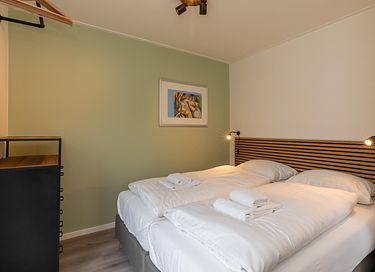 Bungalow with a covered patio in Zeeland - 15