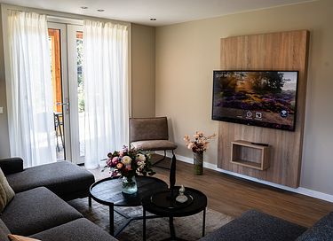 Spacious villa with hot tub and sauna - 16
