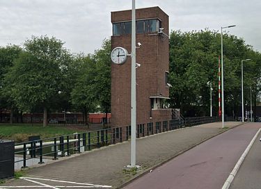 Slapen in het grootste brughuis van Amsterdam - 4