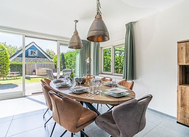 Villa with hot tub on the island of Texel - 3