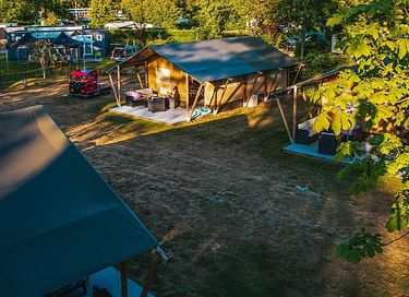 Safari tent for 5 persons in Brabant - 9