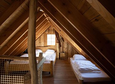 Unique forest cabin with hot tub - 9
