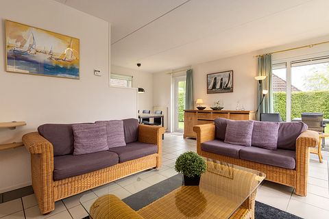 Vrijstaand vakantiehuis (8p) aan het water - 4