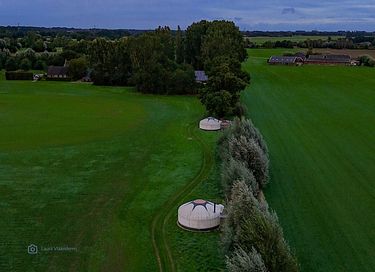 Luxe yurt met houtkachel en privé sanitair - 30
