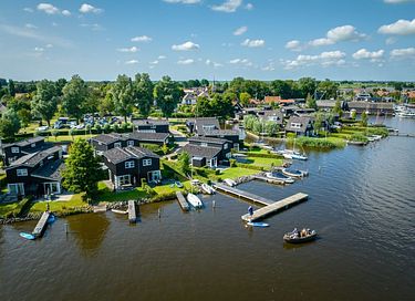 Vakantiehuis aan het water in Friesland - 16