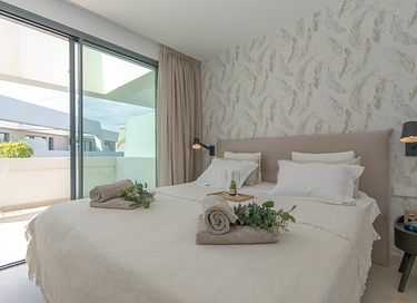 Luxe appartement met privé zwembad - 23