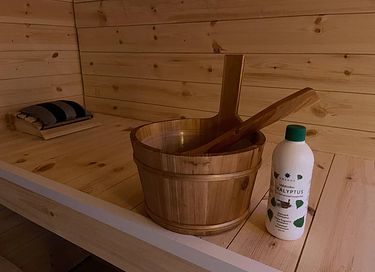 Wooden house, private hot tub and sauna - 19