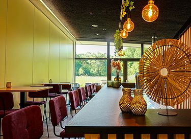 Luxe suite met bad in uniek boshotel - 13