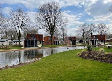 Holiday home for 8 by the water - 13