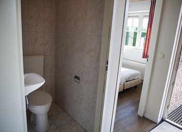 Spacious bungalow in the Veluwe for 8 people - 12