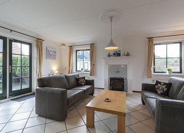Nice family holiday home near beach - 6