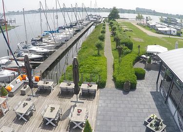 Unieke 'hotelkamer' in een dijk (Zeeland) - 37