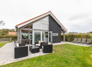 Dog-friendly family home near the sea - 24