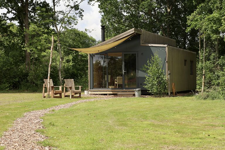 Knus tiny house met hottub (5p) in de natuur - 1