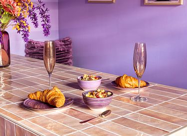 Stilvoll übernachten in einer violetten Oase - 23