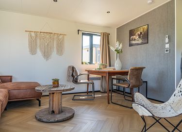 Chalet de luxe (4 personnes) sur un camping en Zélande - 8