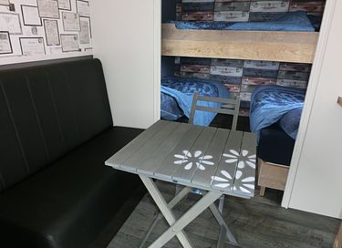 Stoere pipowagen op een gezellige camping - 3