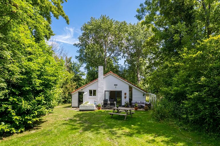 Hyggeligt skovhus 500 meter fra stranden - 1