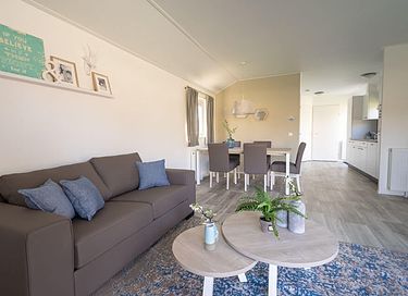 Modern vakantiehuis op waterrijk park - 4