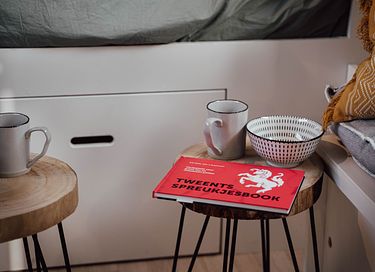 Beautifully decorated shepherds hut for 2 people - 10