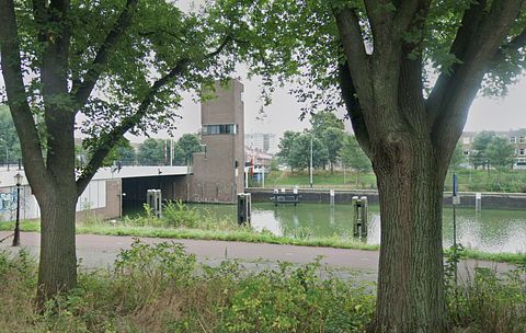 Slapen in het grootste brughuis van Amsterdam - 2