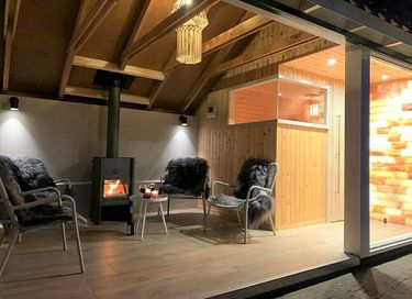 Characteristic holiday home (5p) with wellness - 26