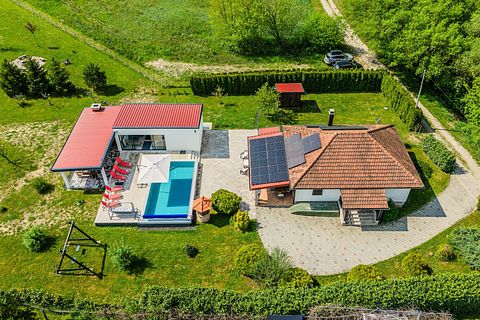 Villa con piscina, sauna e idromassaggio sull'acqua - 3
