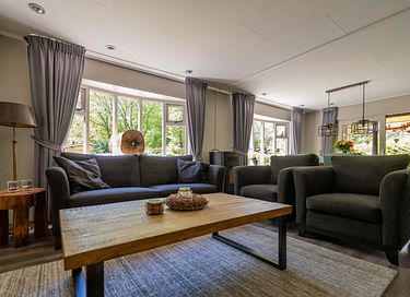 Chalet with private jacuzzi and sauna - 17