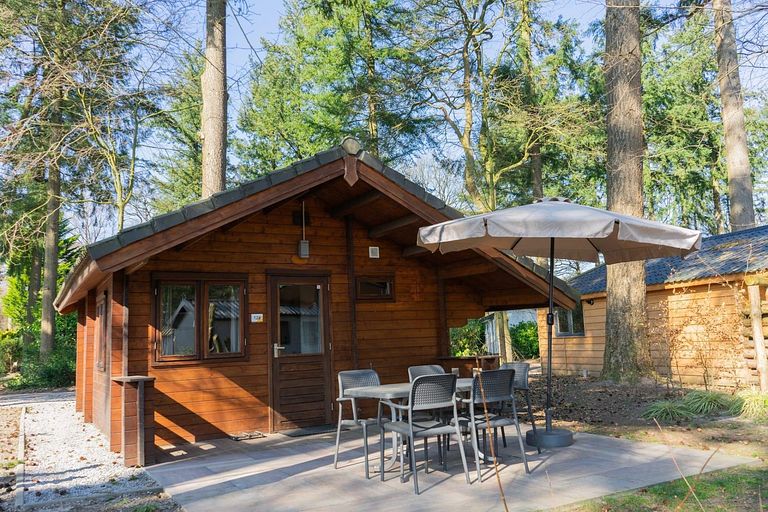 Wooden log cabin for 4 people - 1