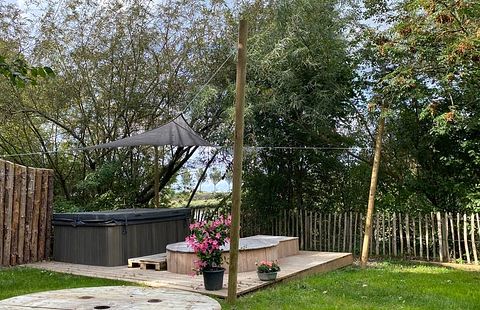 Natuurhuis met sauna en jacuzzi aan het water - 4
