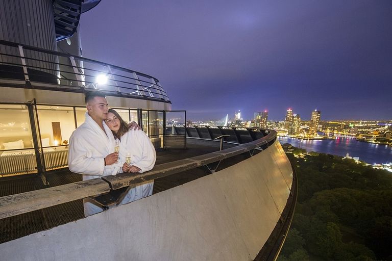 De hoogste hotelkamer van Nederland - 1