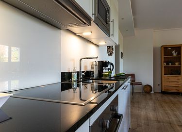 Luxury apartment with a fenced-in garden - 20