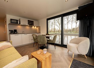 Houseboat op het Sneekermeer - 8