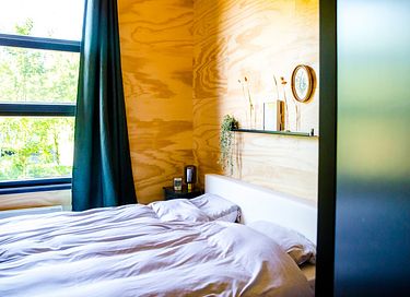 Groepslodge bij het water in Friesland - 17