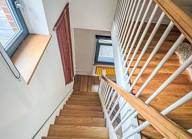 Stijlvol stadsappartement met knusse tuin - 16