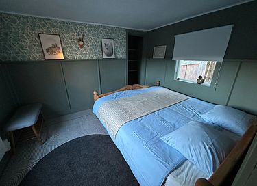 Off-grid hunting lodge in Sweden - 17
